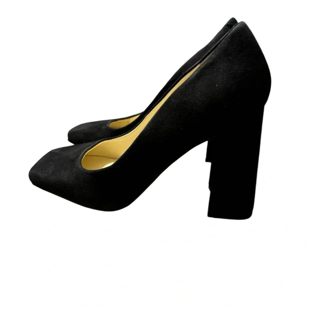 Nine West Yolend Pump - Picture 4 of 5